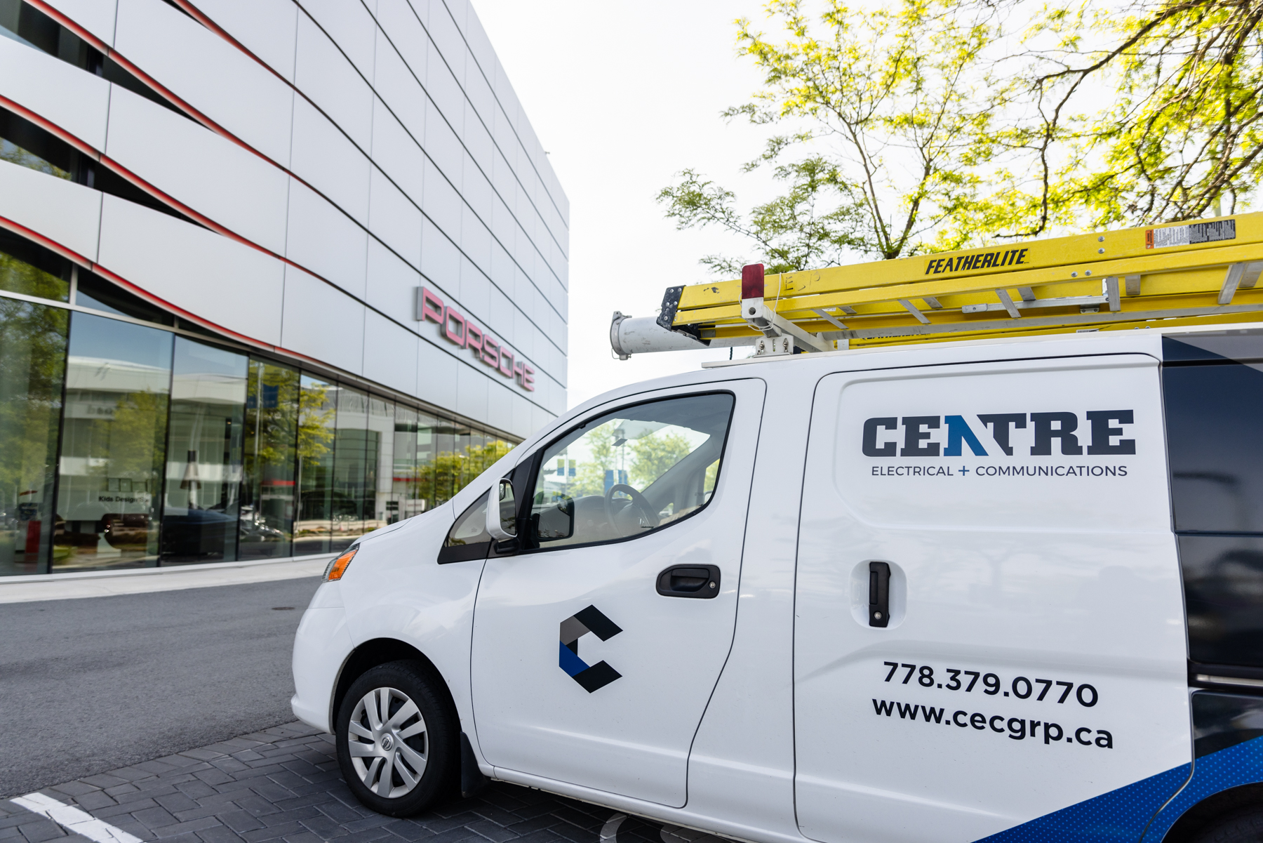 Centre Electric service request